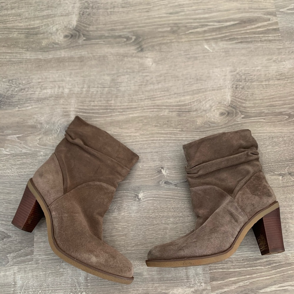 New brown boots